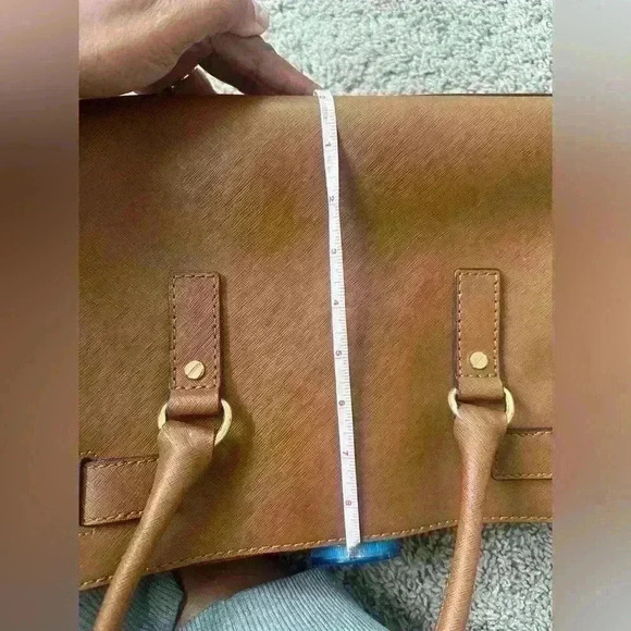 Michael Kors Handbag - Picture 2 of 11